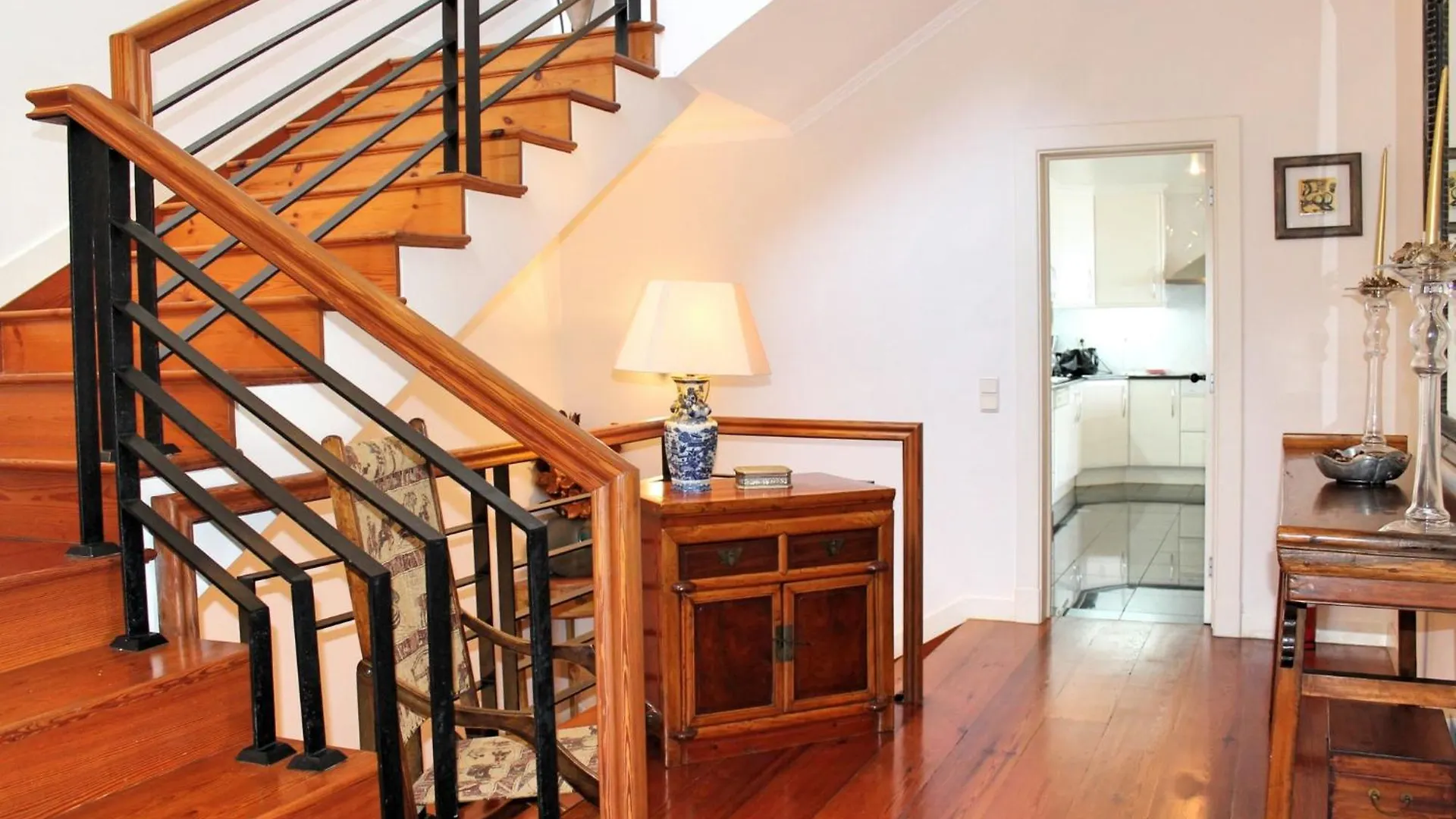 Exquisite Madeira Villa Villa Funchal Luz 5 Bedroom Heated Pool Sea Views Games Room Fu